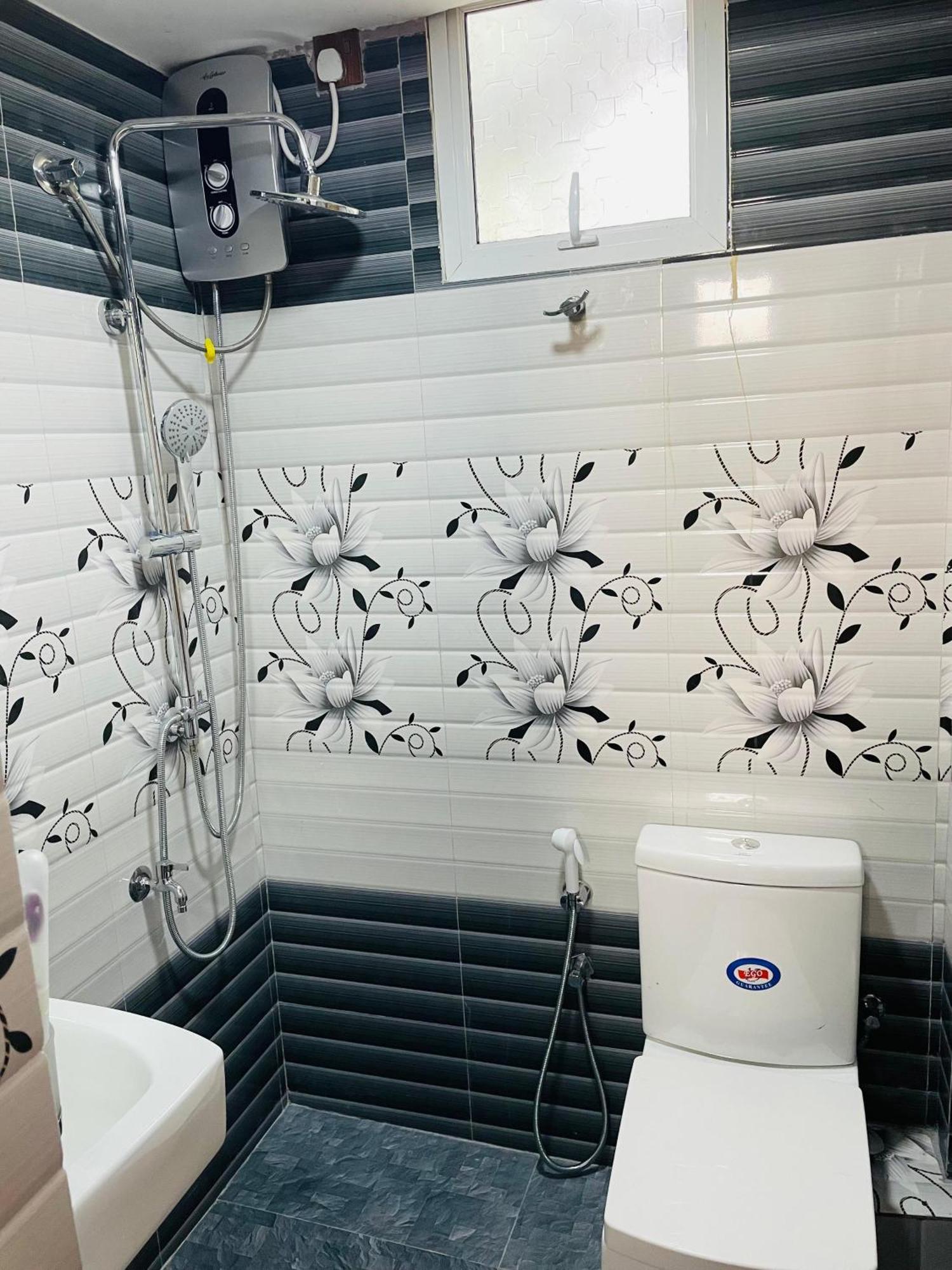 Star Village Hostel Канди Экстерьер фото